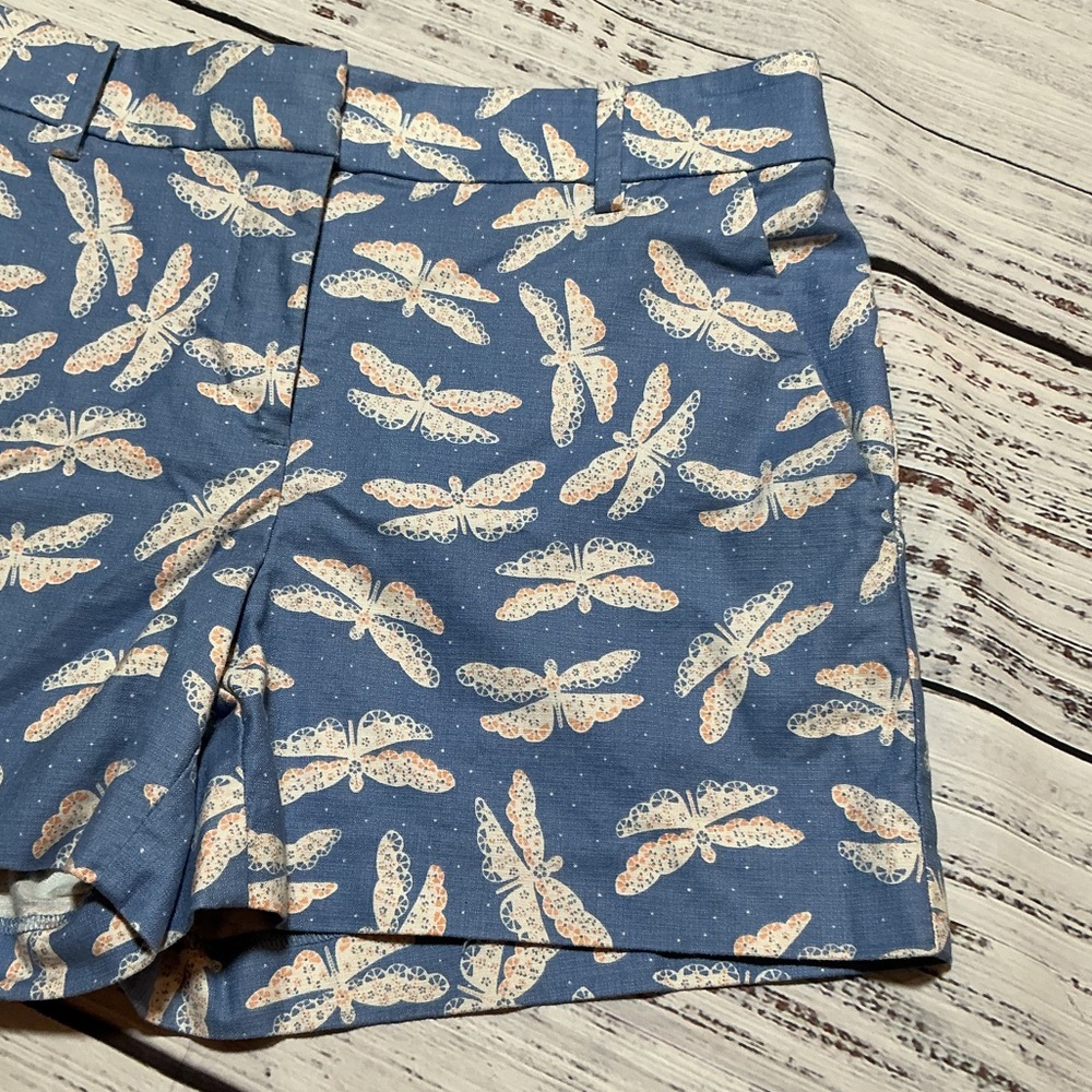 LOFT Riviera Short blue with butterfly pattern. Size 4 - Picture 7 of 11